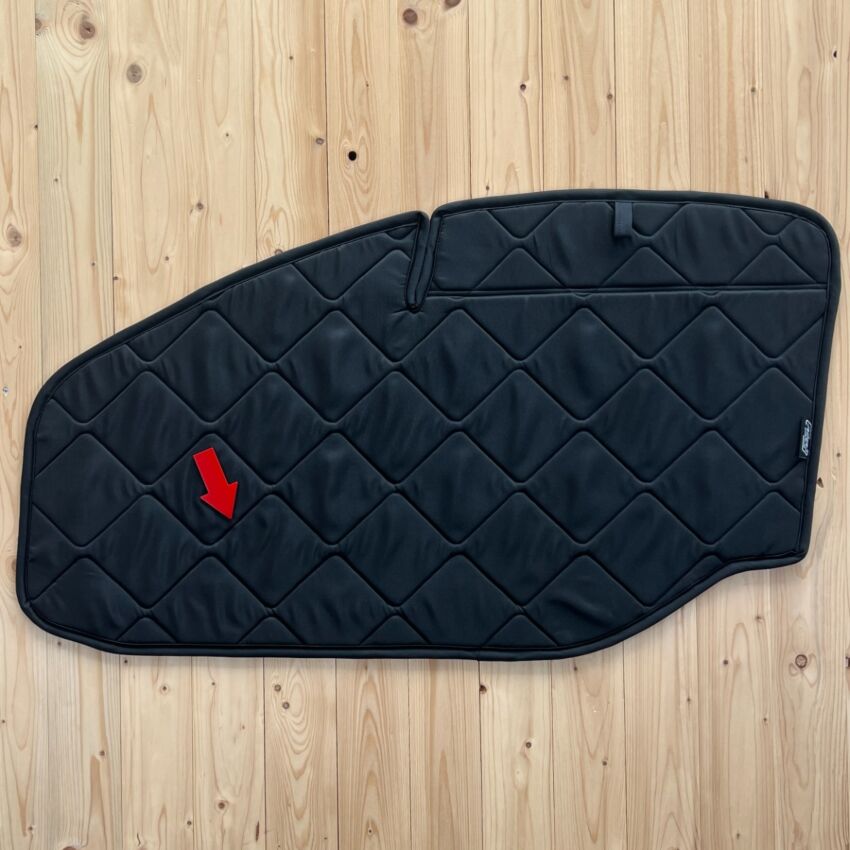 B-Ware: Magnet-Thermomatte Ford Transit und Tourneo Custom Seitenscheibe Cockpit Beifahrerseite mit Klappnaht für Lüftungsgitter [Black (Schwarz) / Schwarz]