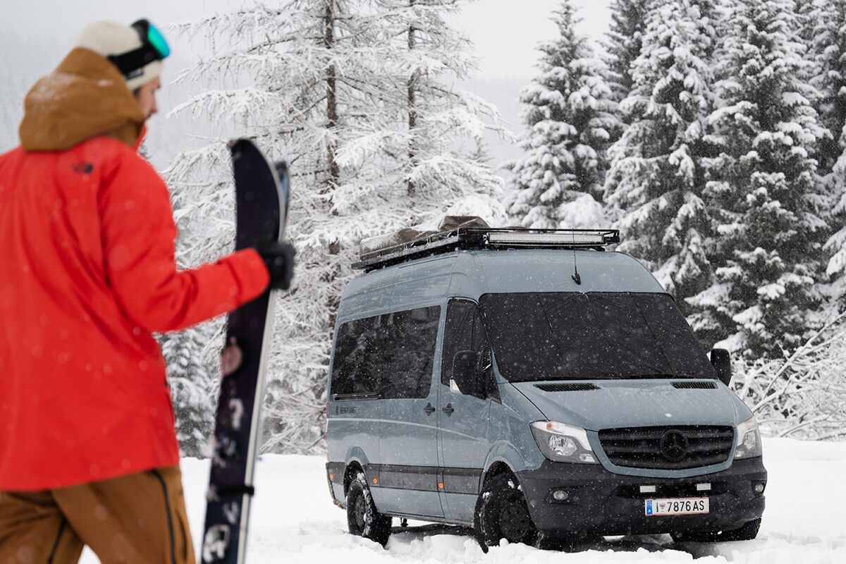Magnet-AUSSENISOLIERUNG Mercedes Sprinter 906 und VW Crafter 1 Windschutzscheibe (2006-2018) für Solar