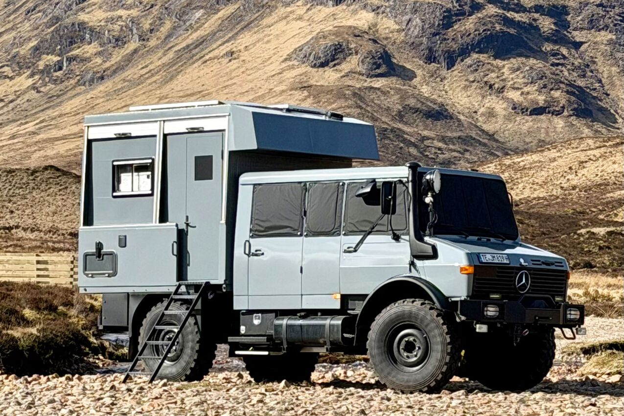 Magnet-AUSSENISOLIERUNG Mercedes Unimog Fahrerhaus Seitenscheiben, Fahrerseite und Beifahrerseite