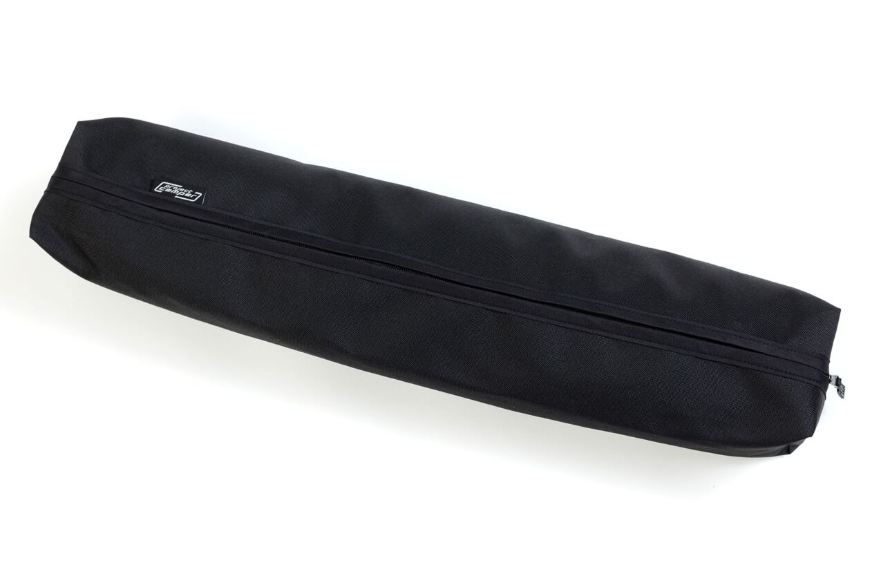 Maßgeschneiderte Schutztasche für Magnet-Moskitonetze mit Reißverschluss geschlossen